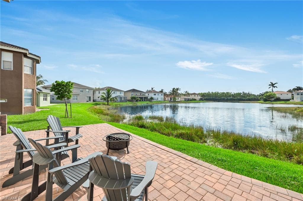 9812 Springlake Cir, Estero, FL 33928-12