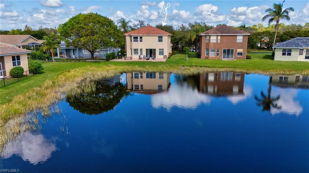 9812 Springlake Cir, Estero, FL 33928-5