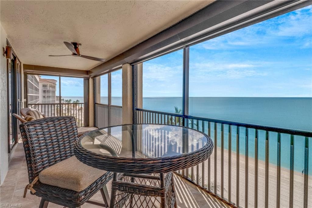 9715 Gulf Shore Dr 701, Naples, FL 34108-21