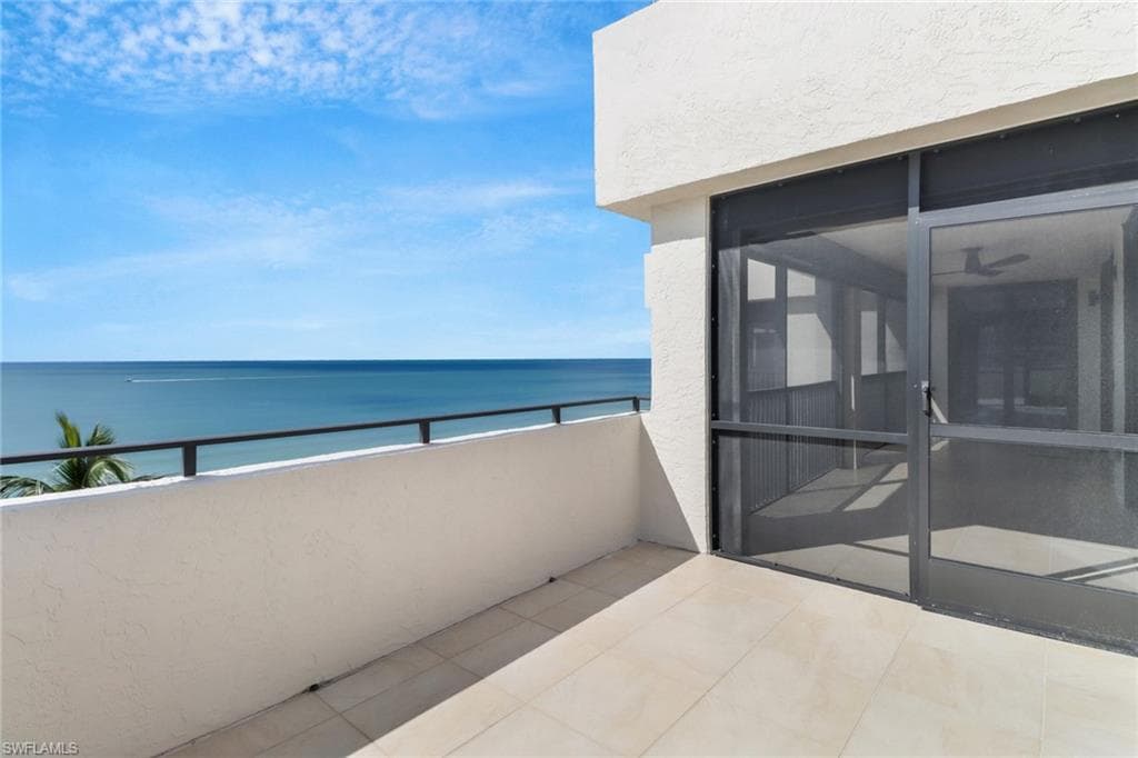 9715 Gulf Shore Dr 701, Naples, FL 34108-24