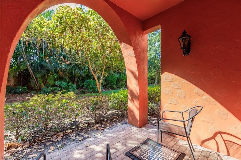 9028 Alturas St 3204, Naples, FL 34113-28