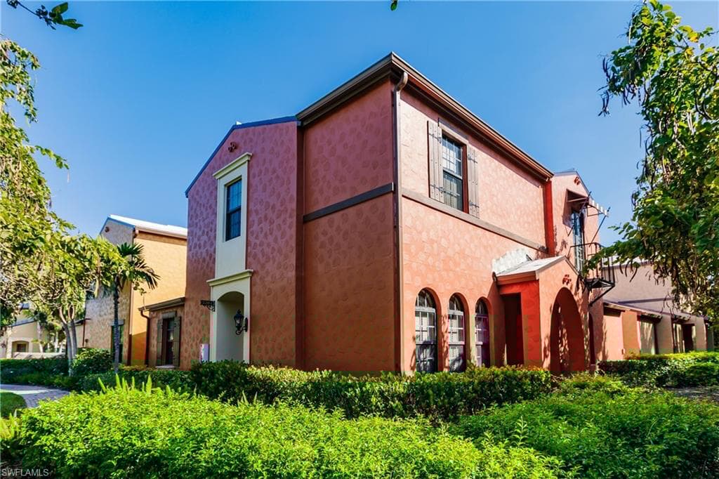 9028 Alturas St 3204, Naples, FL 34113-4