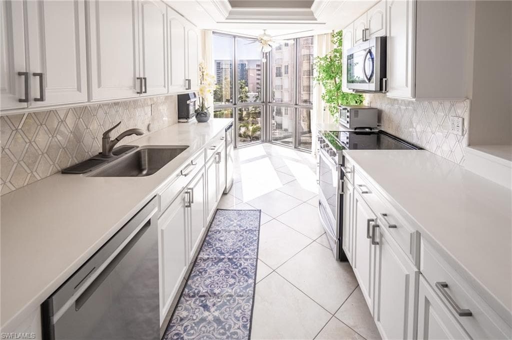 520 Collier Blvd 503, Marco Island, FL 34145-16