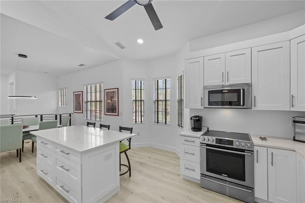 7855 Hawthorne Ter 1603, Naples, FL 34113-14