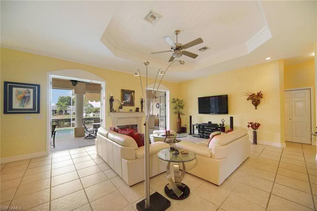 3730 18th Pl, Cape Coral, FL 33904-19