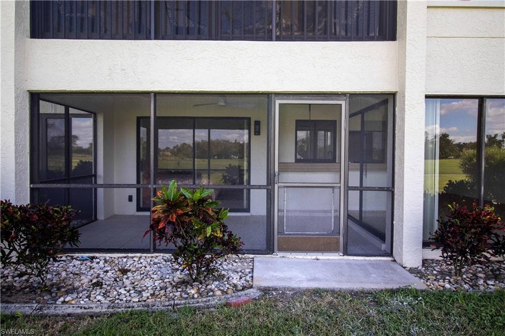 5585 Trailwinds Dr 314, Fort Myers, FL 33907-8