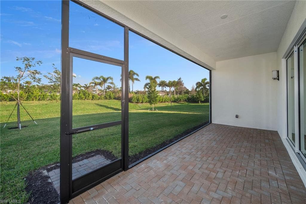 12445 Dahlia Ct, Naples, FL 34120-14