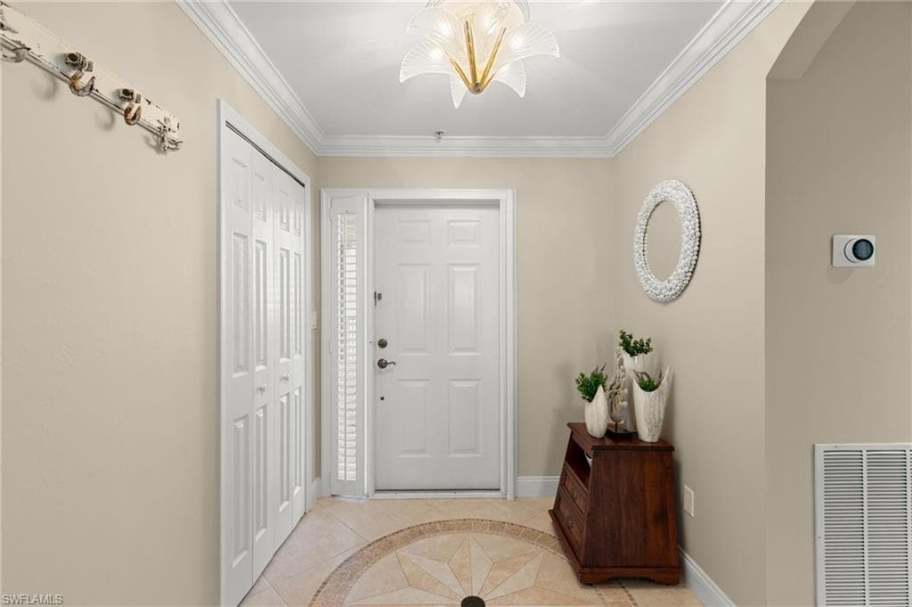 269 Vintage Bay Dr C-13, Marco Island, FL 34145-9