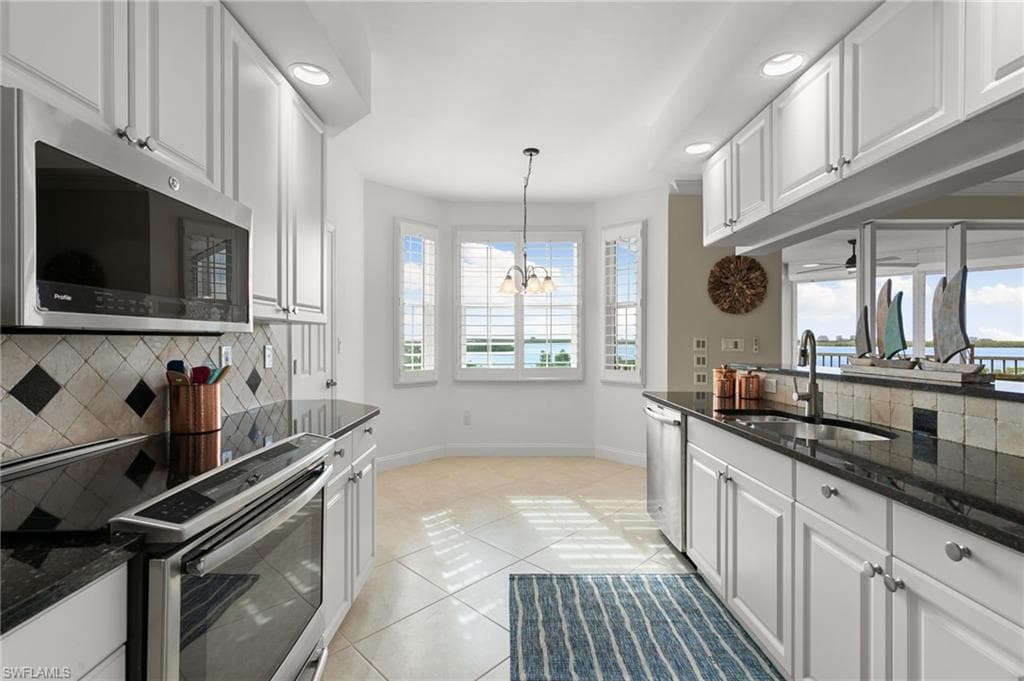 269 Vintage Bay Dr C-13, Marco Island, FL 34145-12