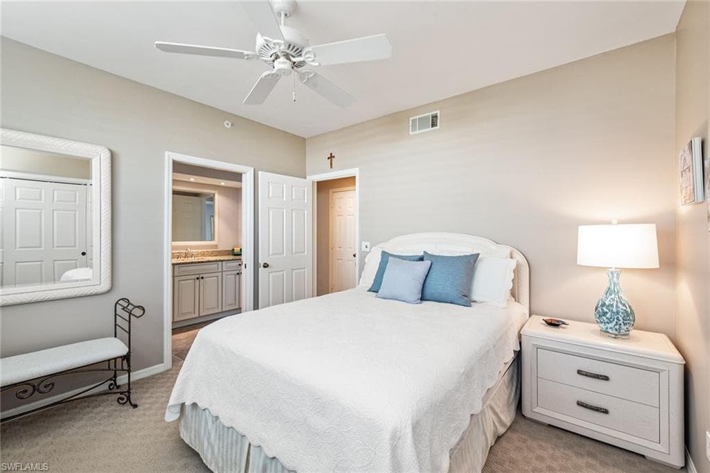 760 Waterford Dr 104, Naples, FL 34113-19