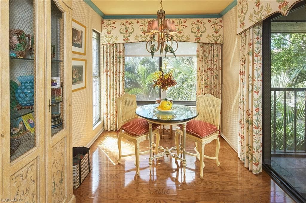 5954 Pelican Bay Blvd 235, Naples, FL 34108-10
