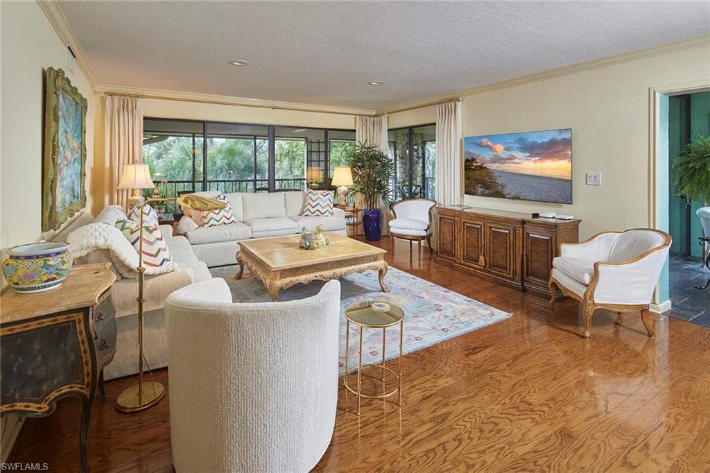 5954 Pelican Bay Blvd 235, Naples, FL 34108-4