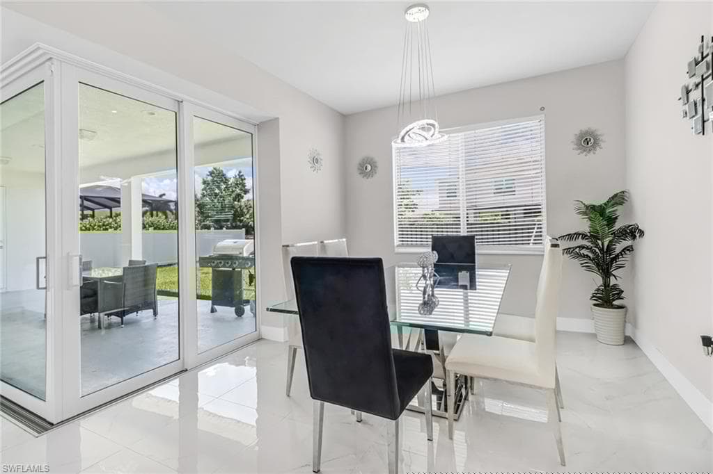 3305 1st Ter, Cape Coral, FL 33993-9