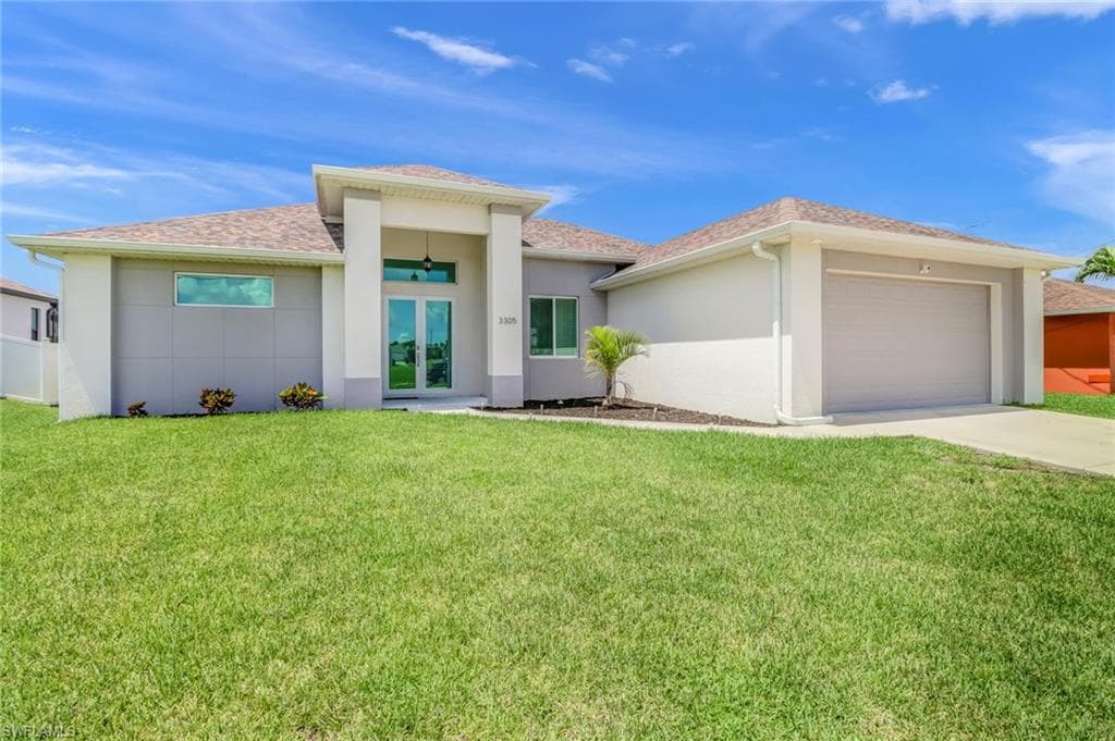 3305 1st Ter, Cape Coral, FL 33993-1