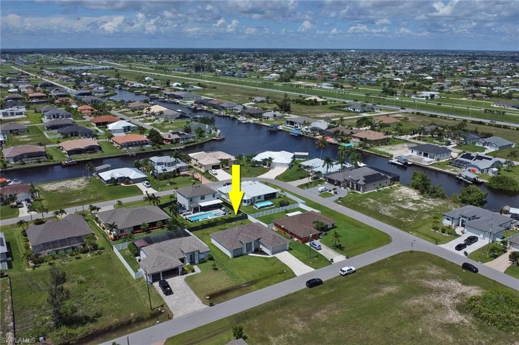 3305 1st Ter, Cape Coral, FL 33993-20