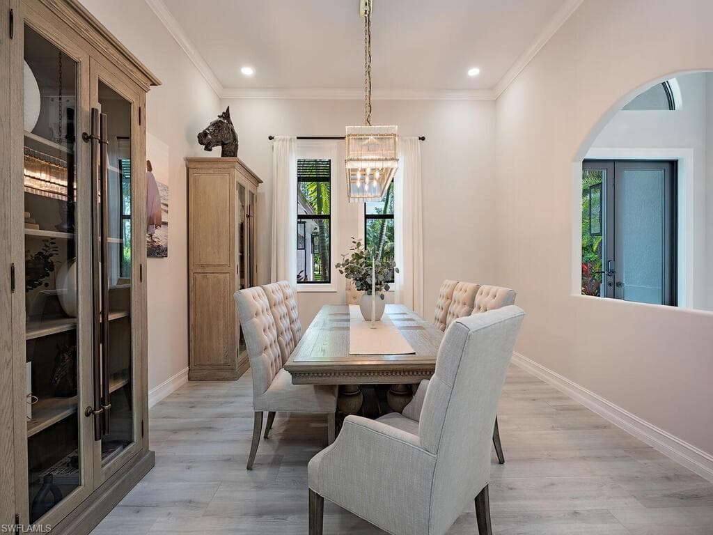443 Weber Blvd S, Naples, FL 34117-9