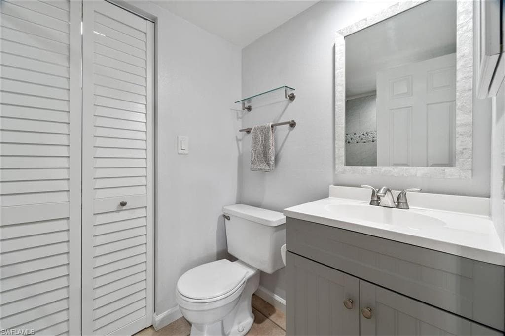 5212 Cedarbend Dr 1, Fort Myers, FL 33919-10