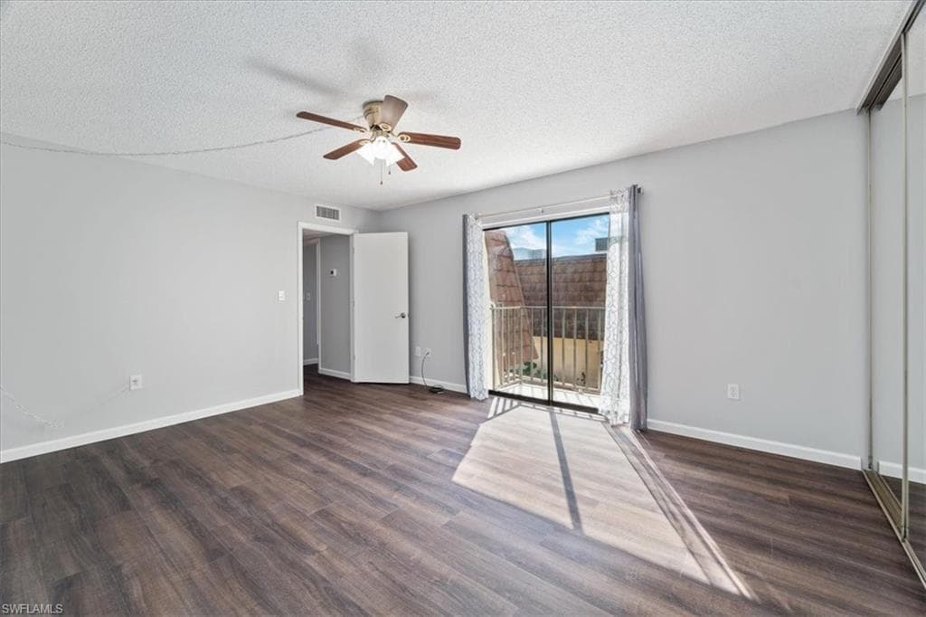 5212 Cedarbend Dr 1, Fort Myers, FL 33919-19