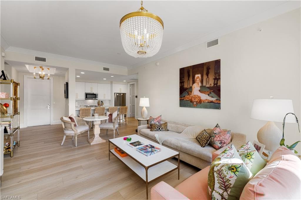 1035 3rd Ave S 203, Naples, FL 34102-12