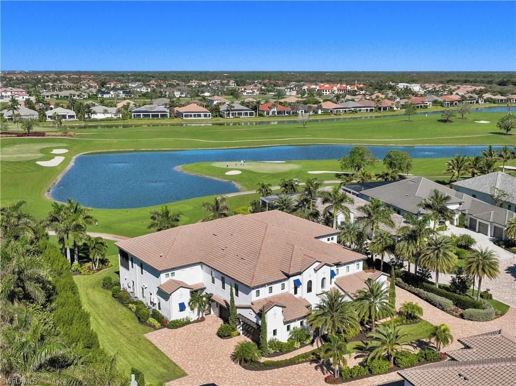16304 Corsica Way 101, Naples, FL 34110-1