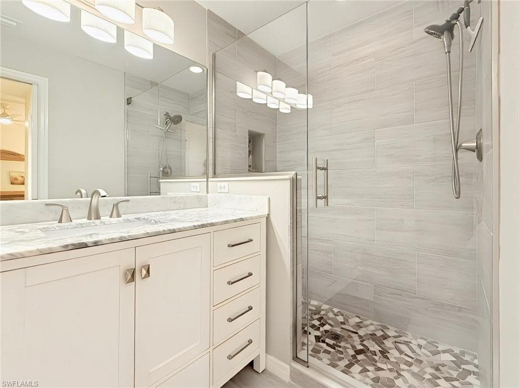7615 Arbor Lakes Ct 446, Naples, FL 34112-14