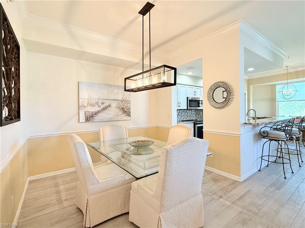 7615 Arbor Lakes Ct 446, Naples, FL 34112-5