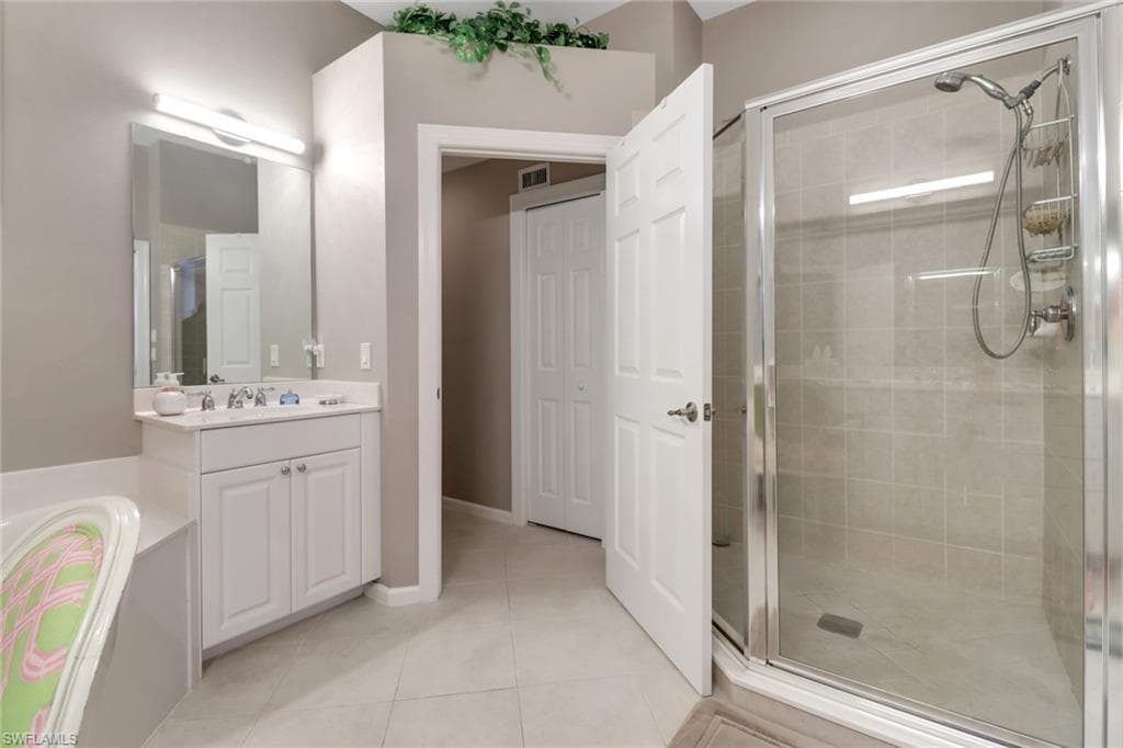 14582 Bellino Ter 201, Bonita Springs, FL 34135-16