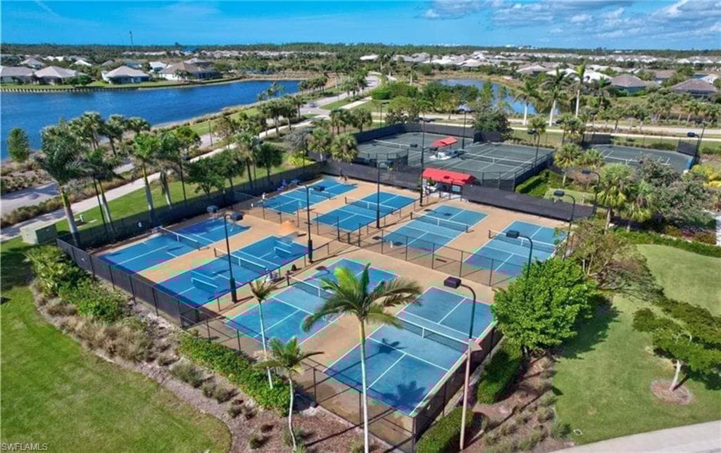 6933 Saona Ct, Naples, FL 34113-31