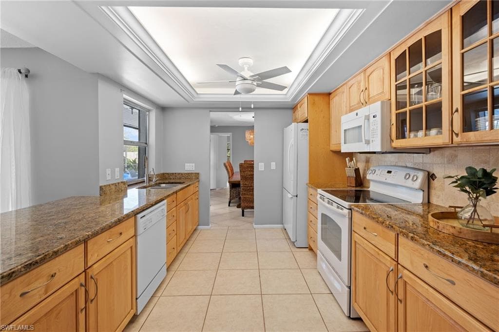 560 Century Dr, Marco Island, FL 34145-5