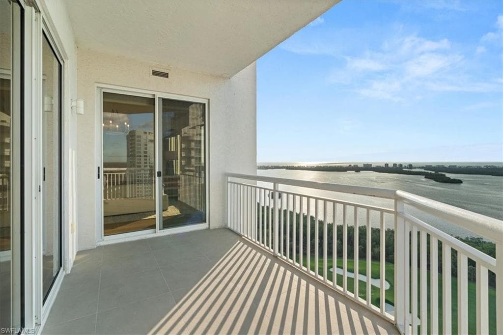 4951 Bonita Bay Blvd 2205, Bonita Springs, FL 34134-33