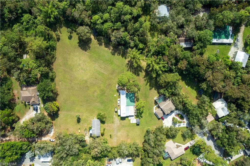 11203 Butler Dr, Bonita Springs, FL 34135-2