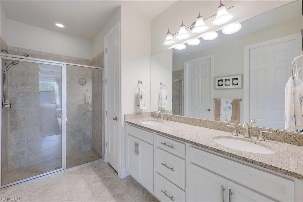 7602 Jacaranda Ln, Naples, FL 34114-10