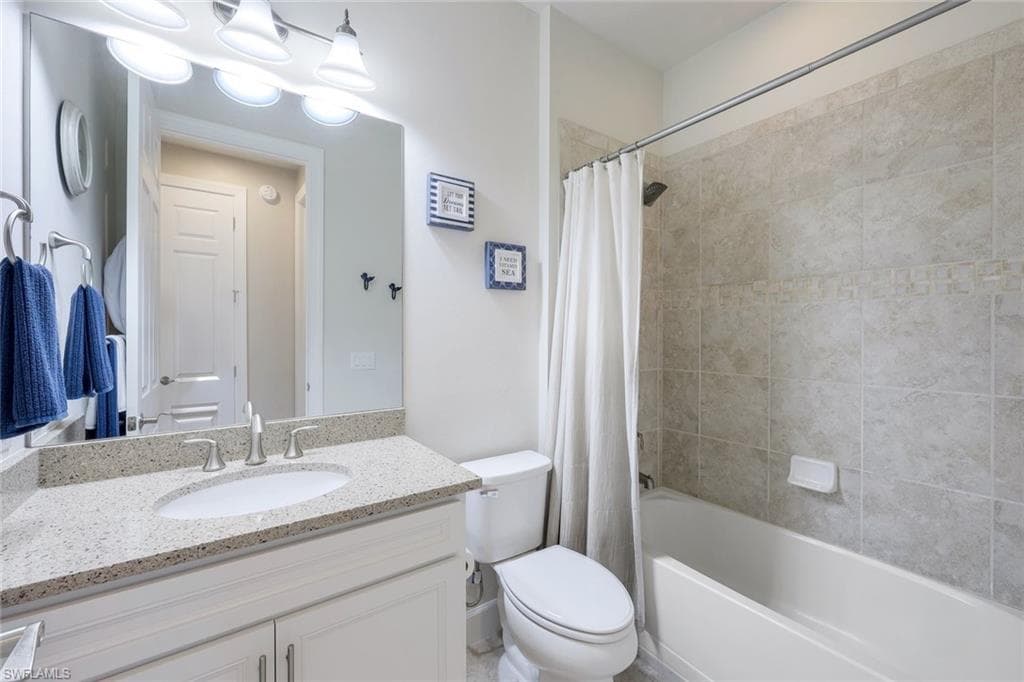 7602 Jacaranda Ln, Naples, FL 34114-12