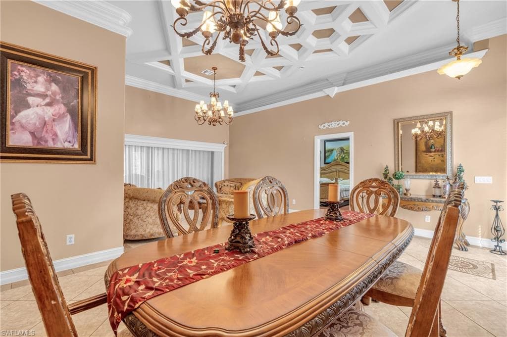 4475 16th St NE, Naples, FL 34120-8