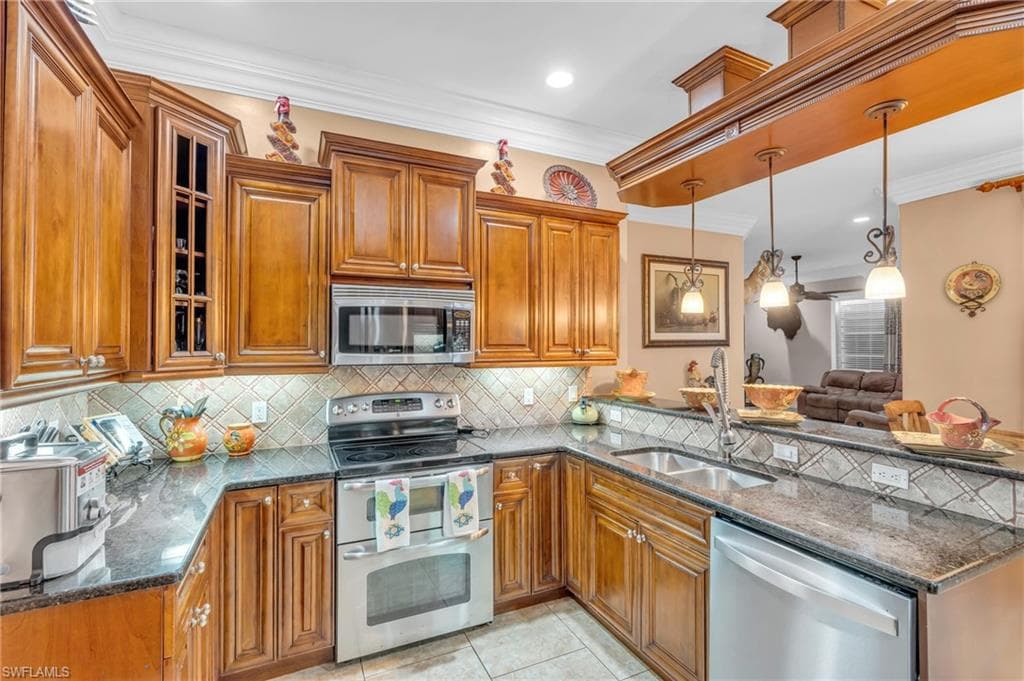 4475 16th St NE, Naples, FL 34120-12