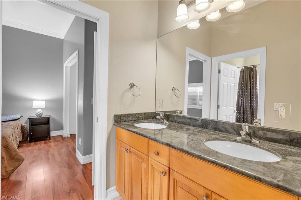 4475 16th St NE, Naples, FL 34120-27