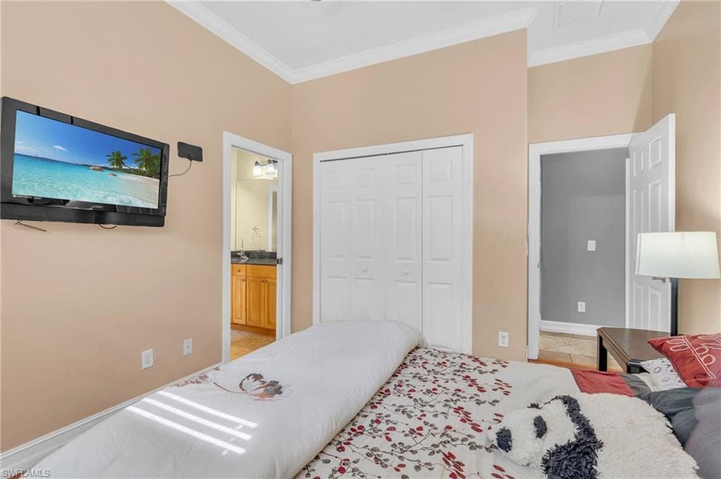4475 16th St NE, Naples, FL 34120-31