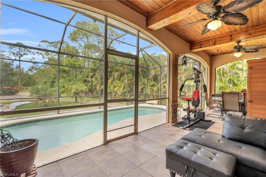 4475 16th St NE, Naples, FL 34120-39