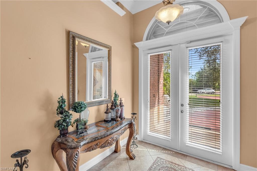 4475 16th St NE, Naples, FL 34120-4
