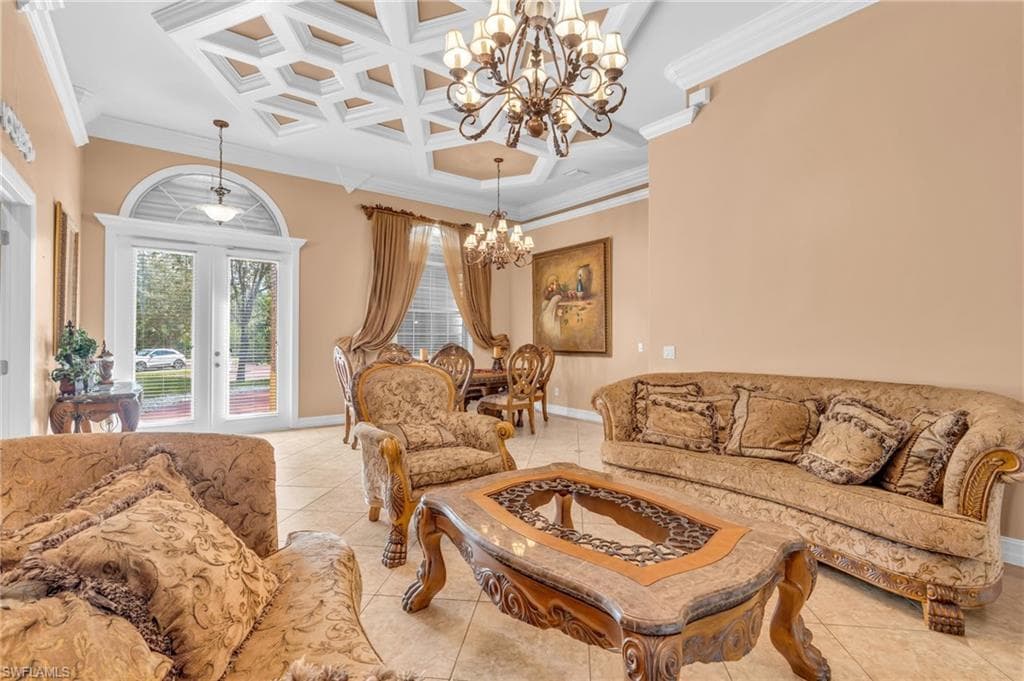 4475 16th St NE, Naples, FL 34120-5