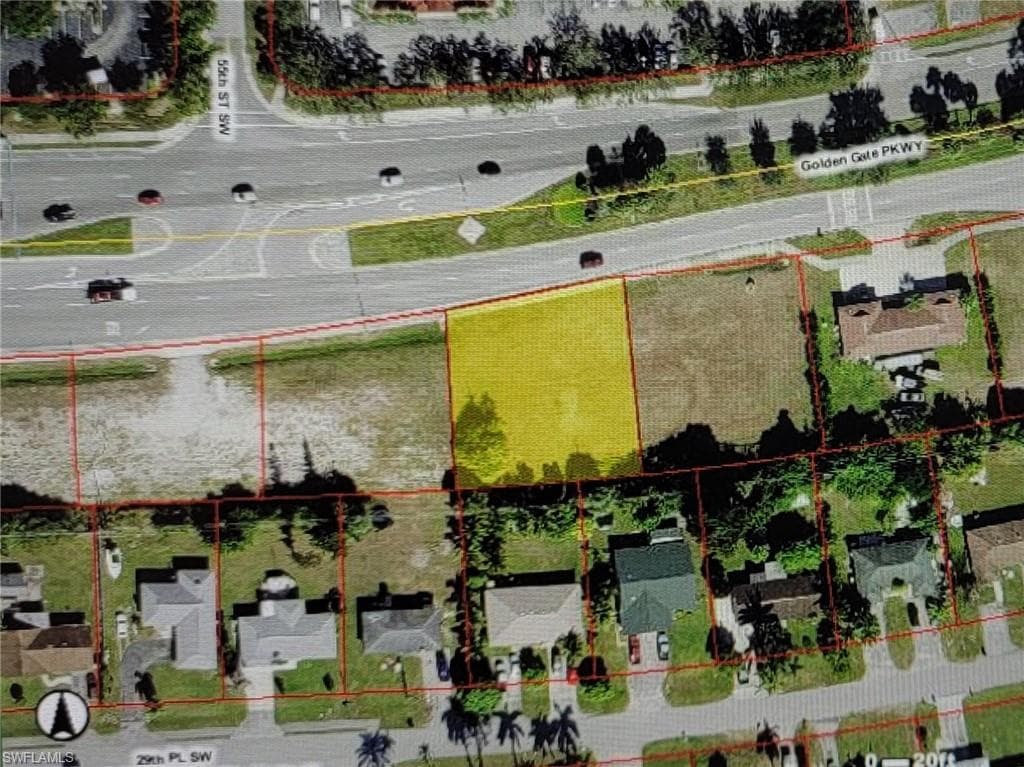 5472 Golden Gate Pky, Naples, FL 34116-2