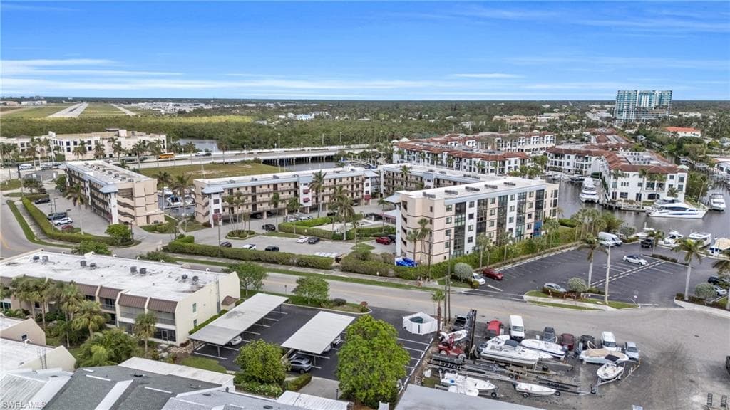 805 River Point Dr C-205, Naples, FL 34102-28