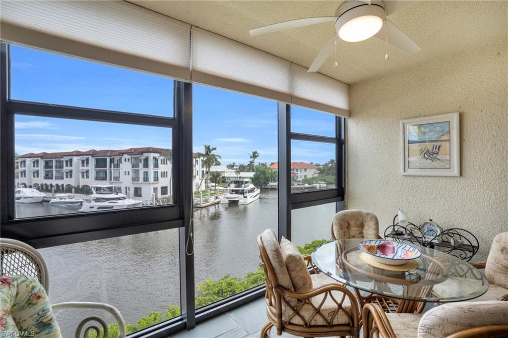 805 River Point Dr C-205, Naples, FL 34102-2