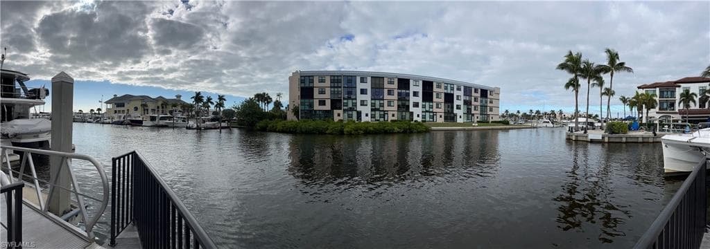 805 River Point Dr C-205, Naples, FL 34102-30