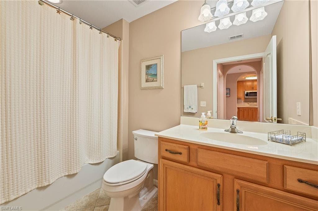 6828 Sterling Greens Pl, Naples, FL 34104-20