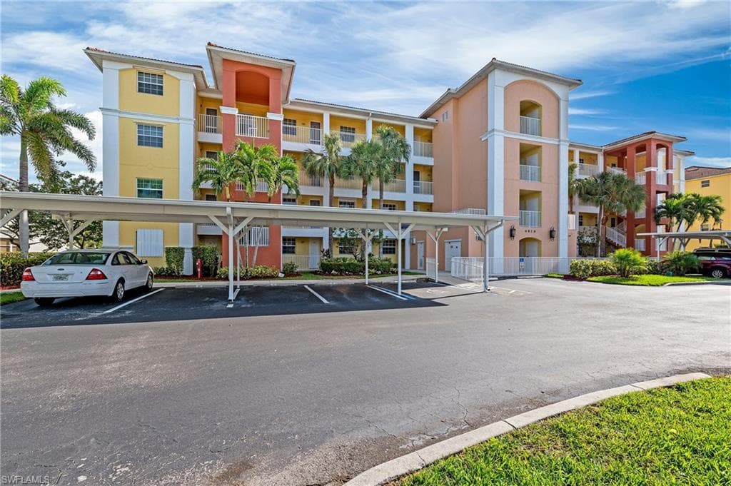 6828 Sterling Greens Pl, Naples, FL 34104-31