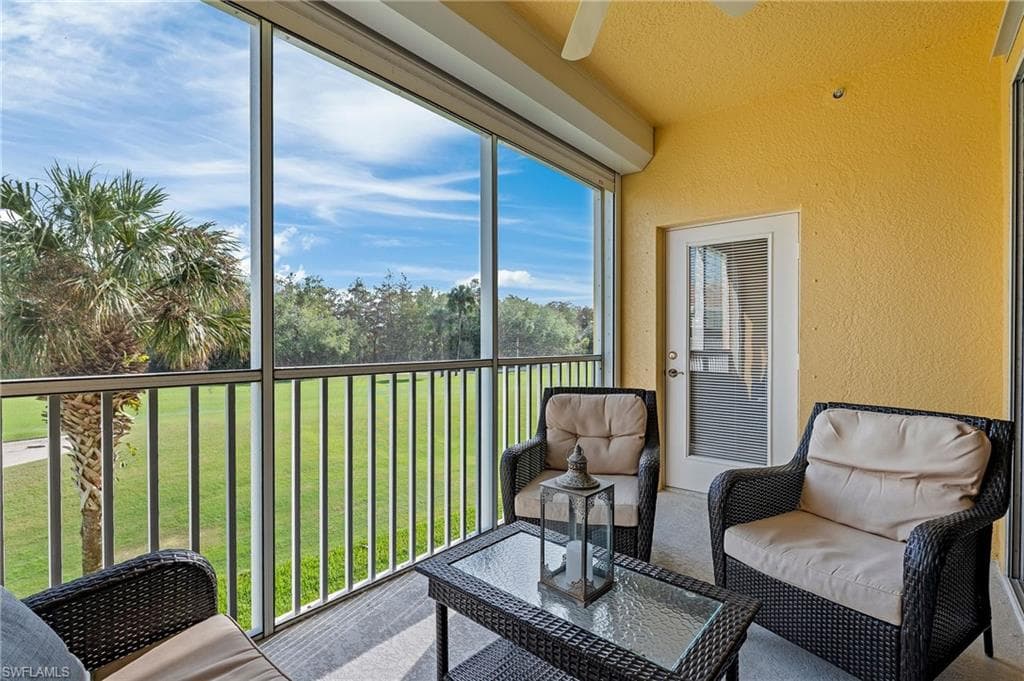 6828 Sterling Greens Pl, Naples, FL 34104-6