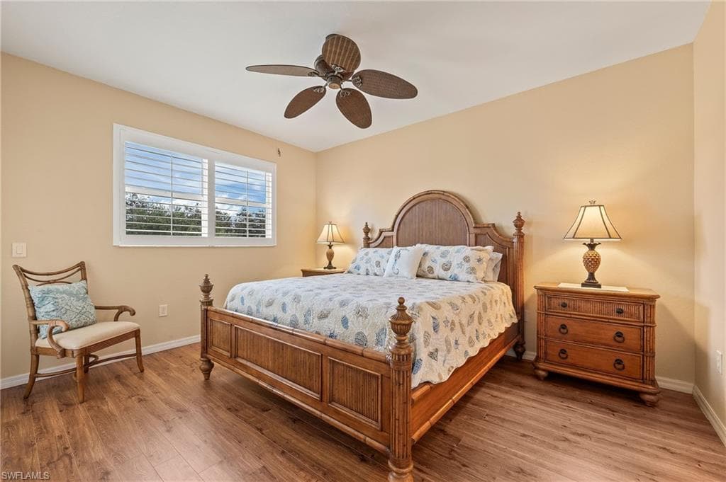 6828 Sterling Greens Pl, Naples, FL 34104-8