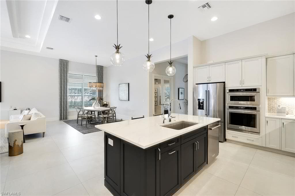 3176 Capistrano Ln, Naples, FL 34114-10