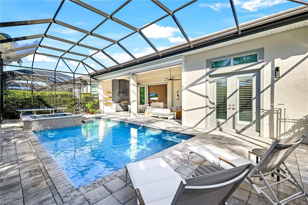 3176 Capistrano Ln, Naples, FL 34114-33